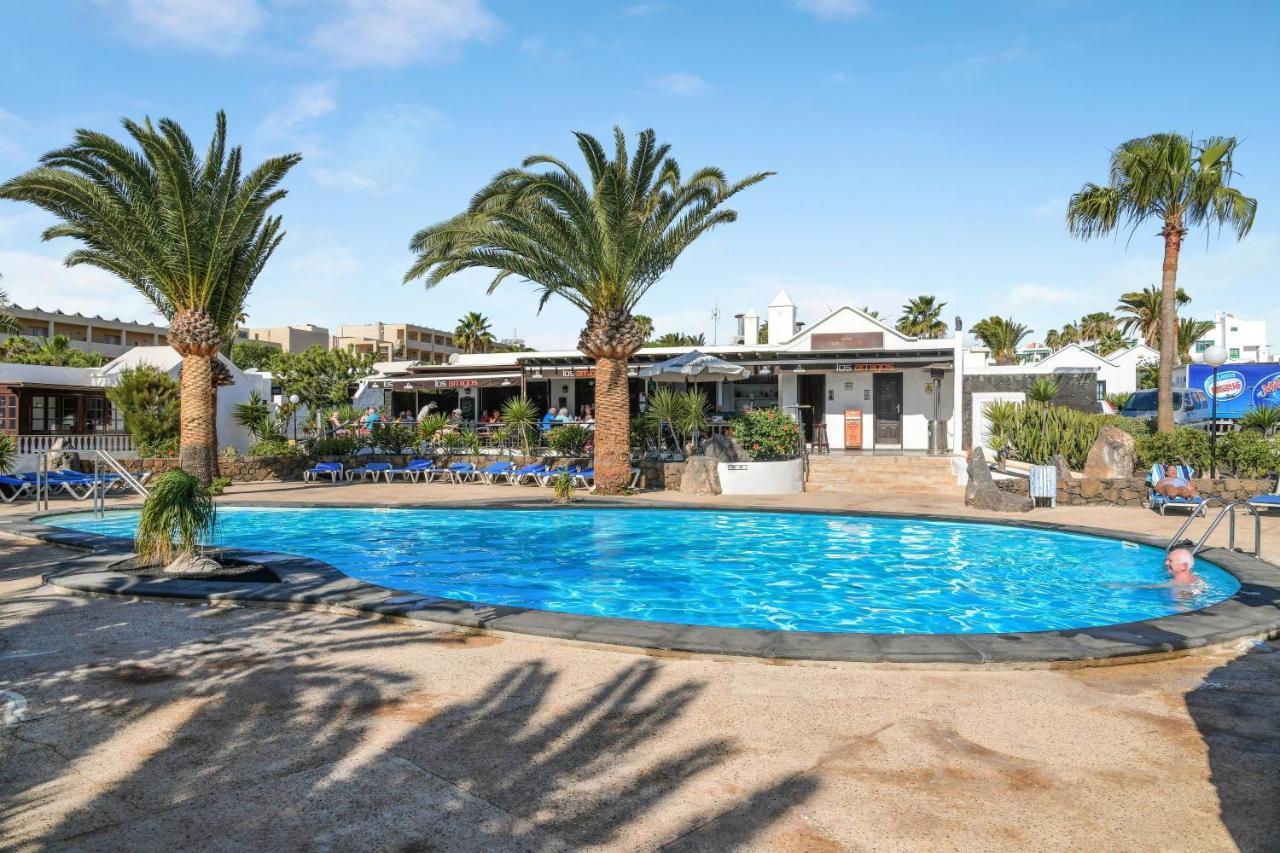 Bungalow Playa Bastian Costa Teguise Buitenkant foto